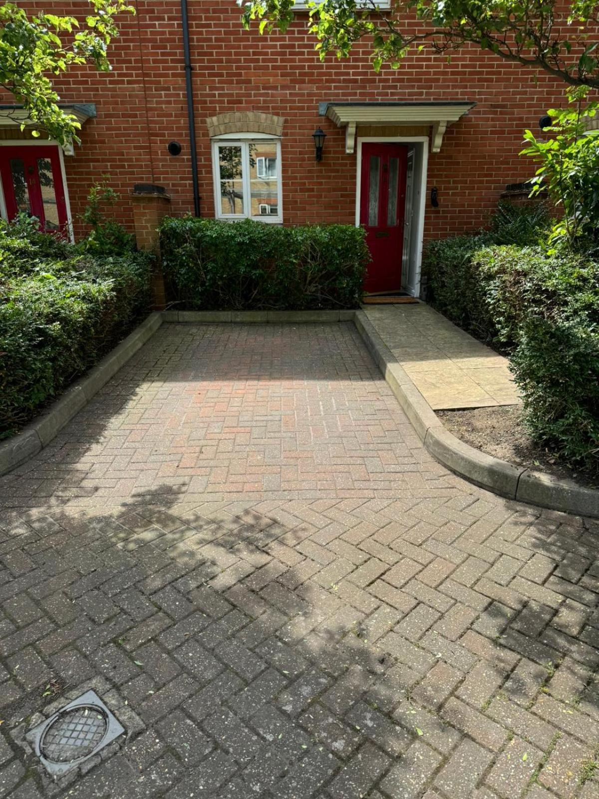 Spacious 3 Bedroom Home, With Private Driveway 5 Minutes From Excel Centre & Custom House London Eksteriør billede